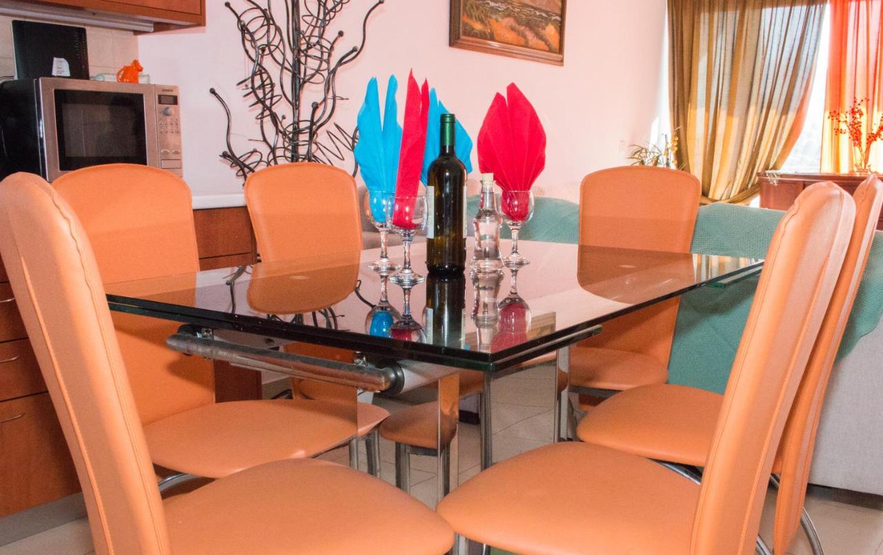 Apartment Vasiliki , Theseus Village , Heraklion Ligaria (Crete)